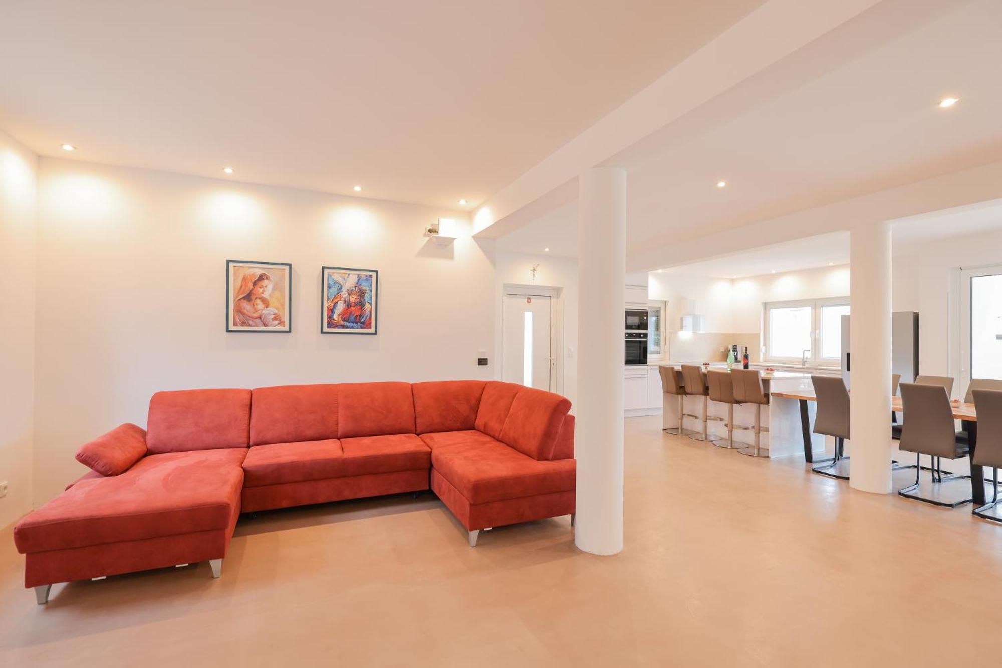 Luxury Eight Bedroom With Swimming Pool And Jacuzzi 100 Meters From The Sea Villa