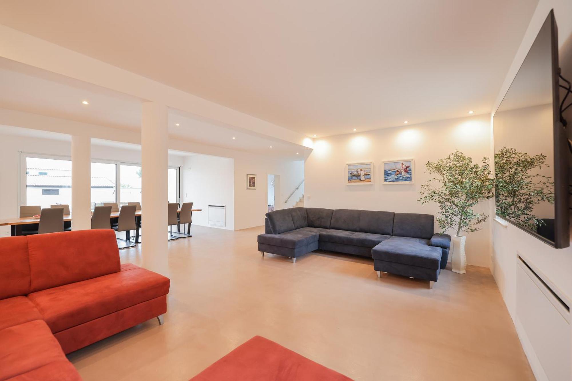 Luxury Eight Bedroom With Swimming Pool And Jacuzzi 100 Meters From The Sea Vir